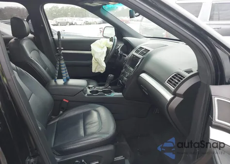 2017 Ford Explorer Xlt z USA, uszkodzony, nr VIN 1FM5K8D88HGD94473